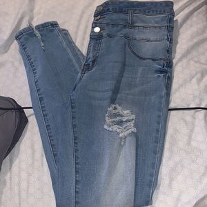 Refuge Light Wash High Waisted Jeggings